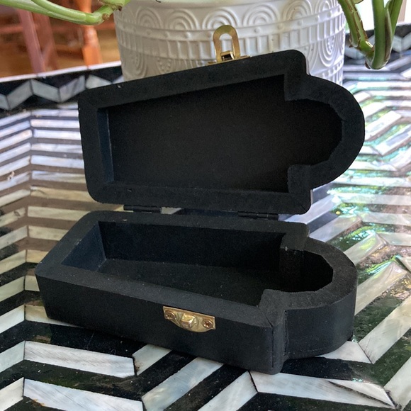 COFFIN TRINKET BOX - Picture 3 of 3